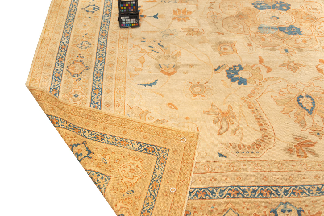 Extraordinary Ivory & Gold Antique Persian Sultanabad Rug. 111 x 114 in. image 4