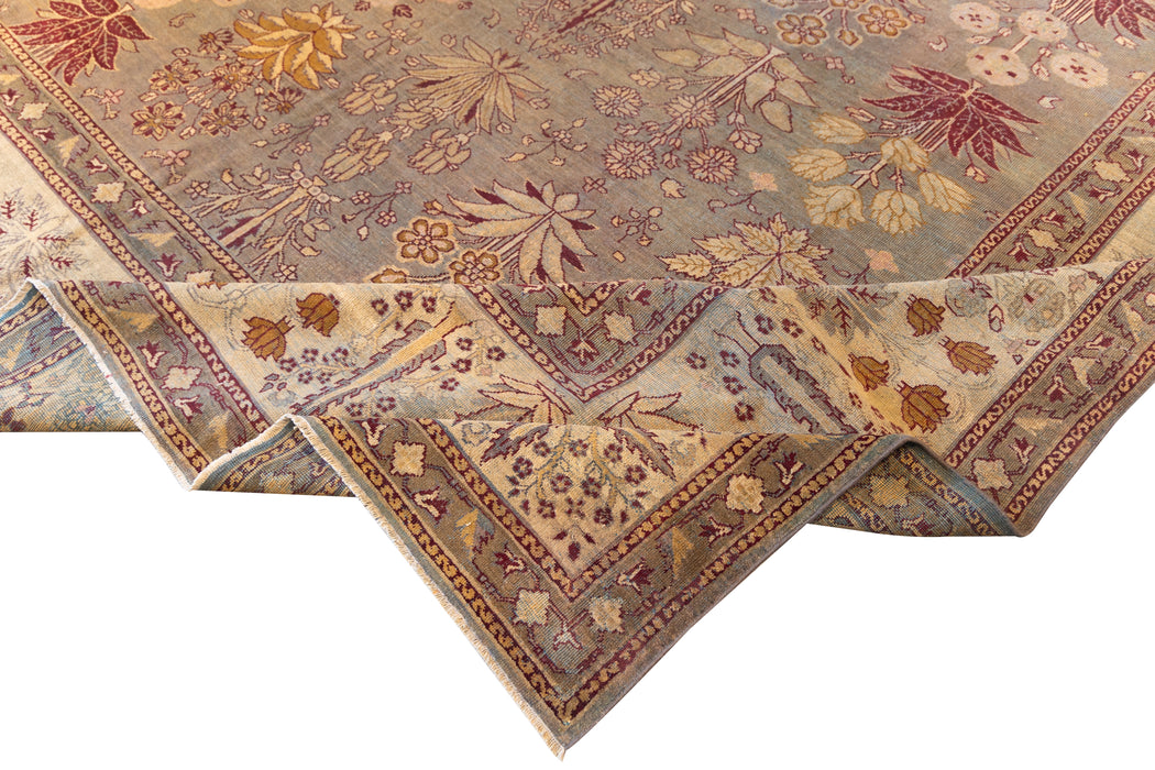 Floral Indian Amritsar Rug. 120 x 150 in. image 5