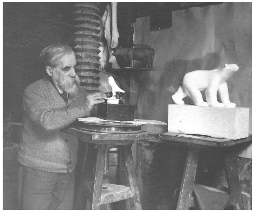 Yves Klein and François Pompon. Ours Pompon. image 3