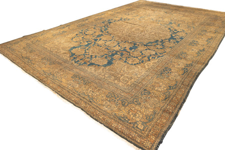 Central Medallion Floral Tabriz Rug. 107 x 172 in. image 1