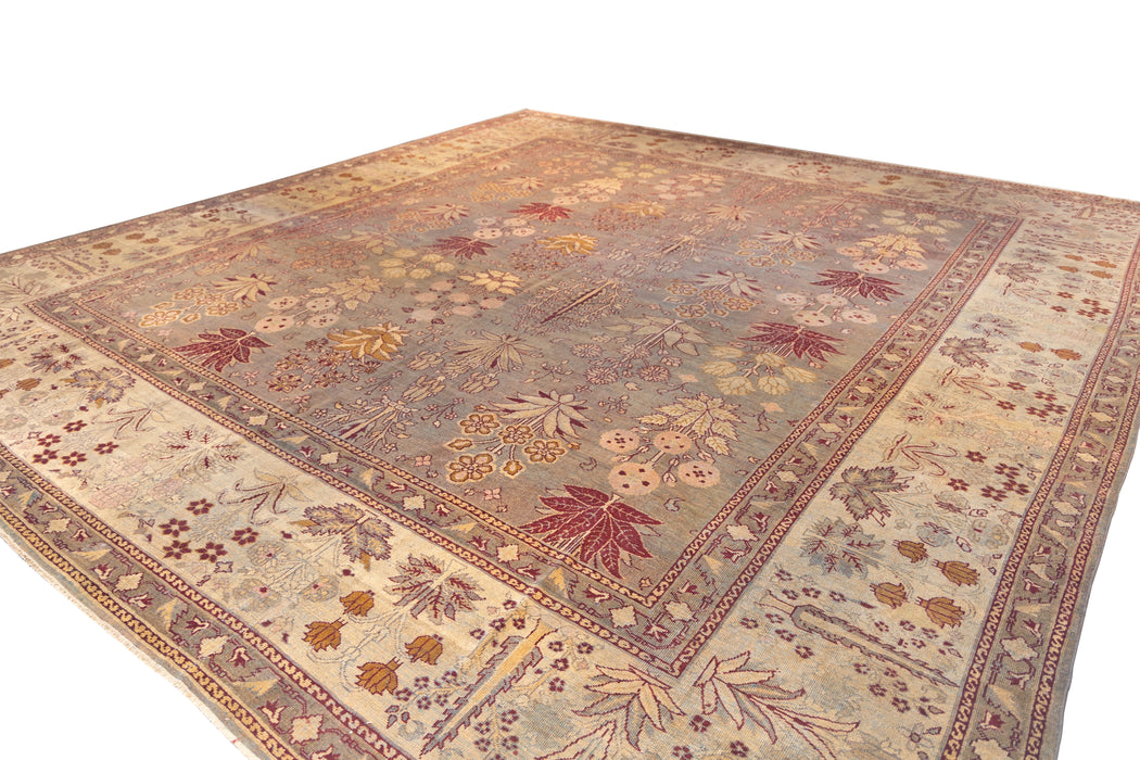 Floral Indian Amritsar Rug. 120 x 150 in. image 1